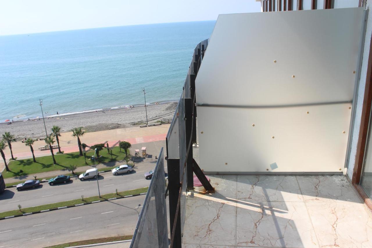 באטומי Apartment On The Back Sea מראה חיצוני תמונה